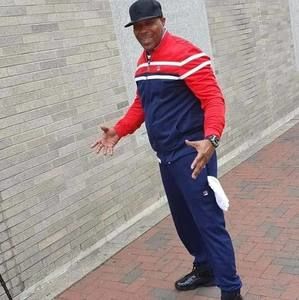 Meet your Posher, Reginald